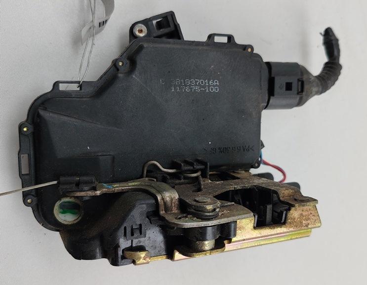 замок двери передней правой Volkswagen Passat B5 1997, 1.9 л., дизель, МКПП, серый, седан, 3B1837016A