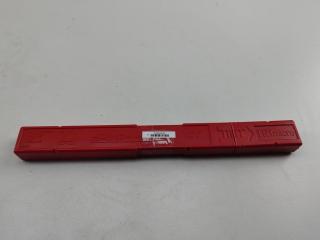 знак аварийной остановки Volkswagen Passat B6 2008, 2.0 л., дизель, МКПП, серый, универсал, 7L0860251