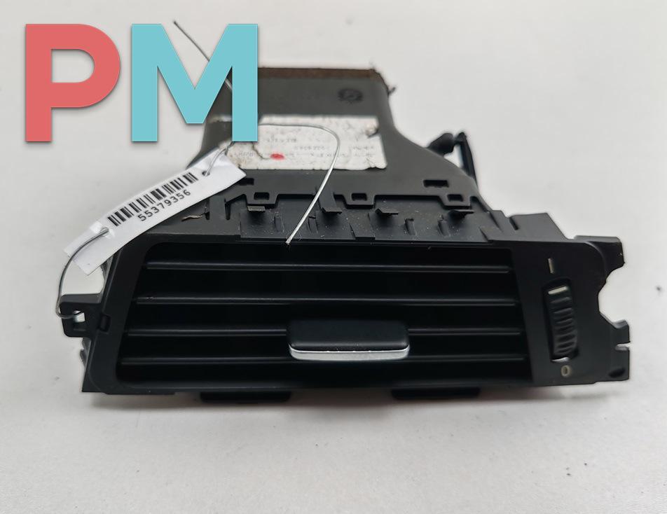 дефлектор обдува салона BMW 3 серия E90/E91/E92/E93 2006, 3.0 л., дизель, АКПП, чёрный, седан, 6922634 - фото №1