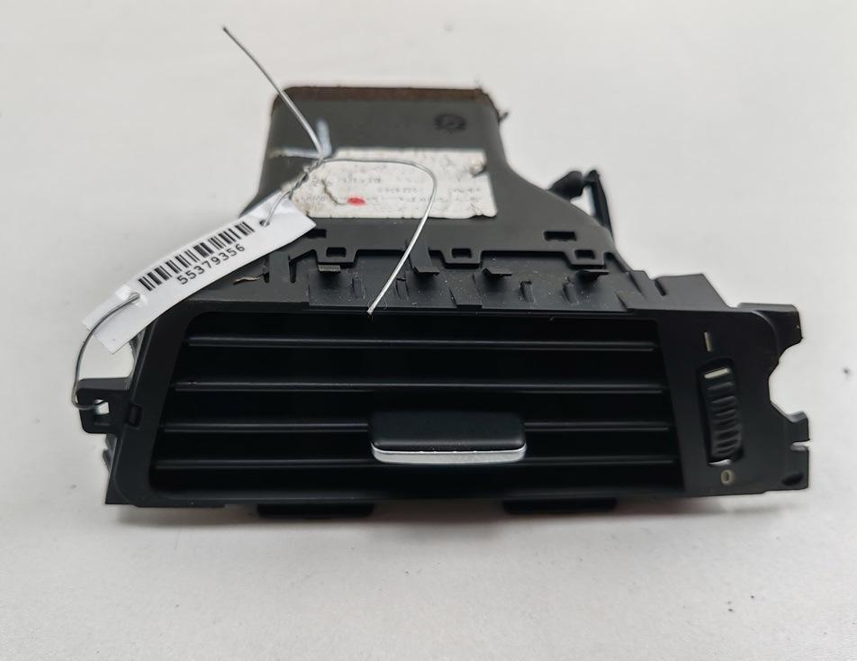 дефлектор обдува салона BMW 3 E90/E91/E92/E93 2006, 3.0 л., дизель, АКПП, чёрный, седан, 6922634