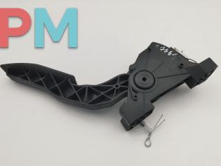 педаль Opel Signum C [рестайлинг] 2005, 2.2 л., бензин, МКПП, серый, хетчбэк 5 дв., 9186724