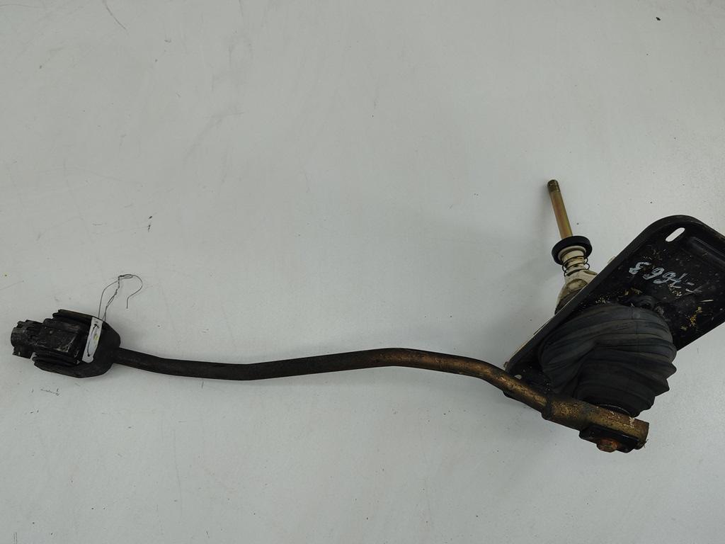 кулиса Audi 80 B3 1988, 1.8 л., бензин, МКПП, серый, седан