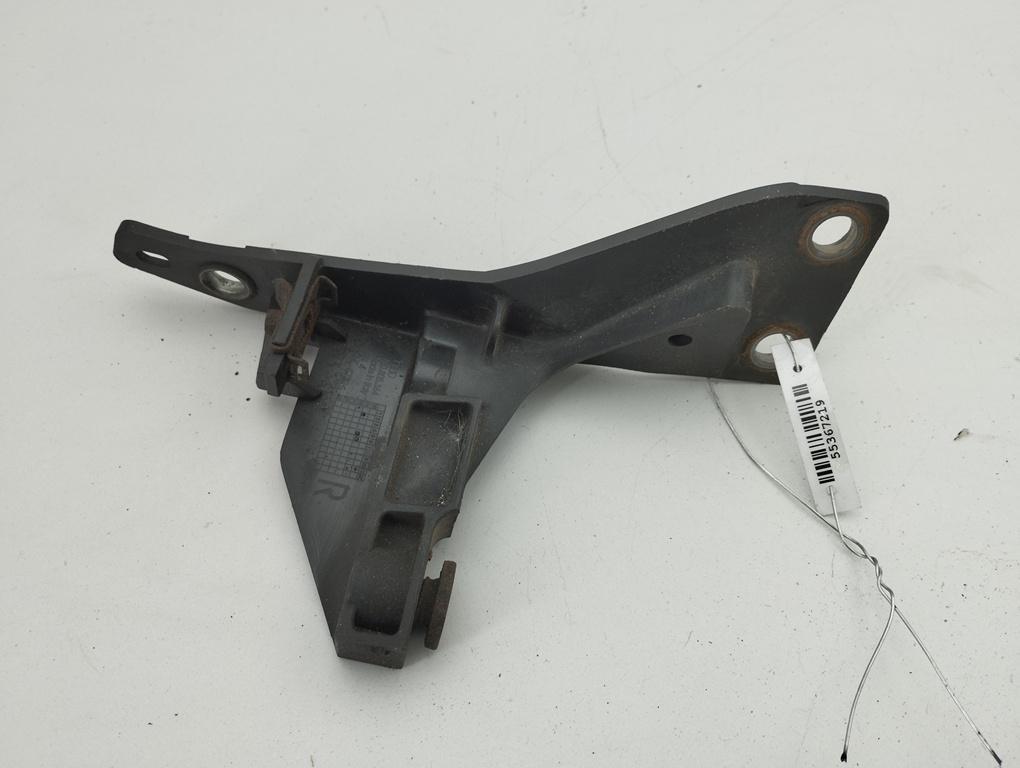 крепление фары правой Audi A4 B7 2005, 2.0 л., бензин, АКПП, серый, универсал, 8E0805364 - фото №1
