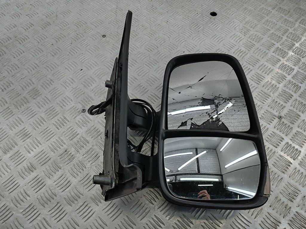 зеркало правое IVECO Daily 4 поколение 2007, 2.3 л., дизель, МКПП, красный, микроавтобус - фото №1