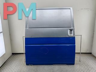дверь сдвижная Volkswagen Transporter T4 2001, 2.5 л., дизель, МКПП, серый, микроавтобус