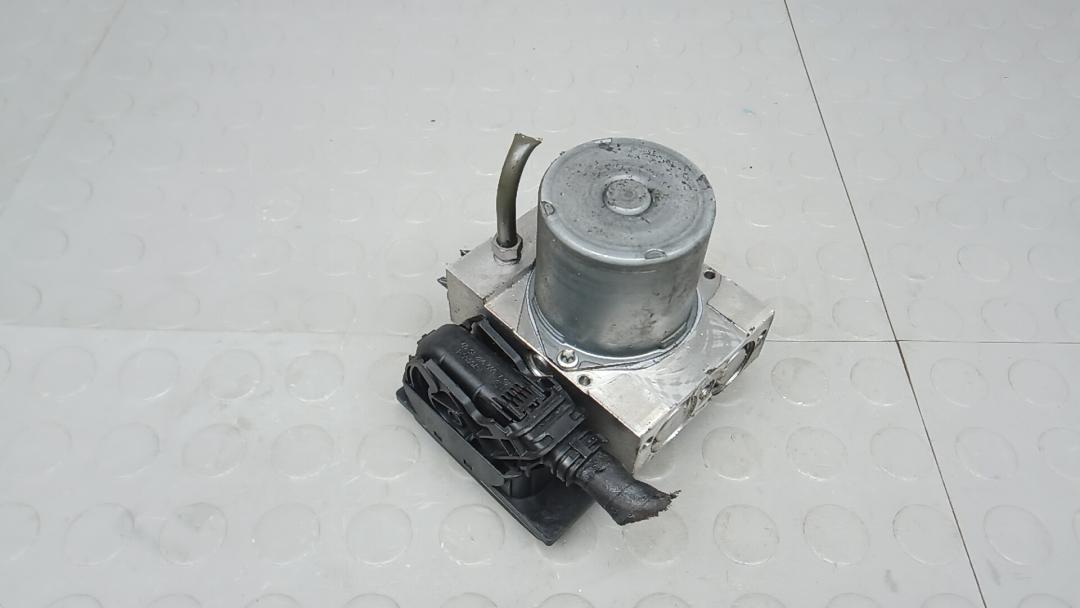 блок ABS Mercedes-Benz E-Класс W212/S212/C207/A207 2011, 3.0 л., E350 CDI, дизель, АКПП, седан, 0265951614 - фото №1