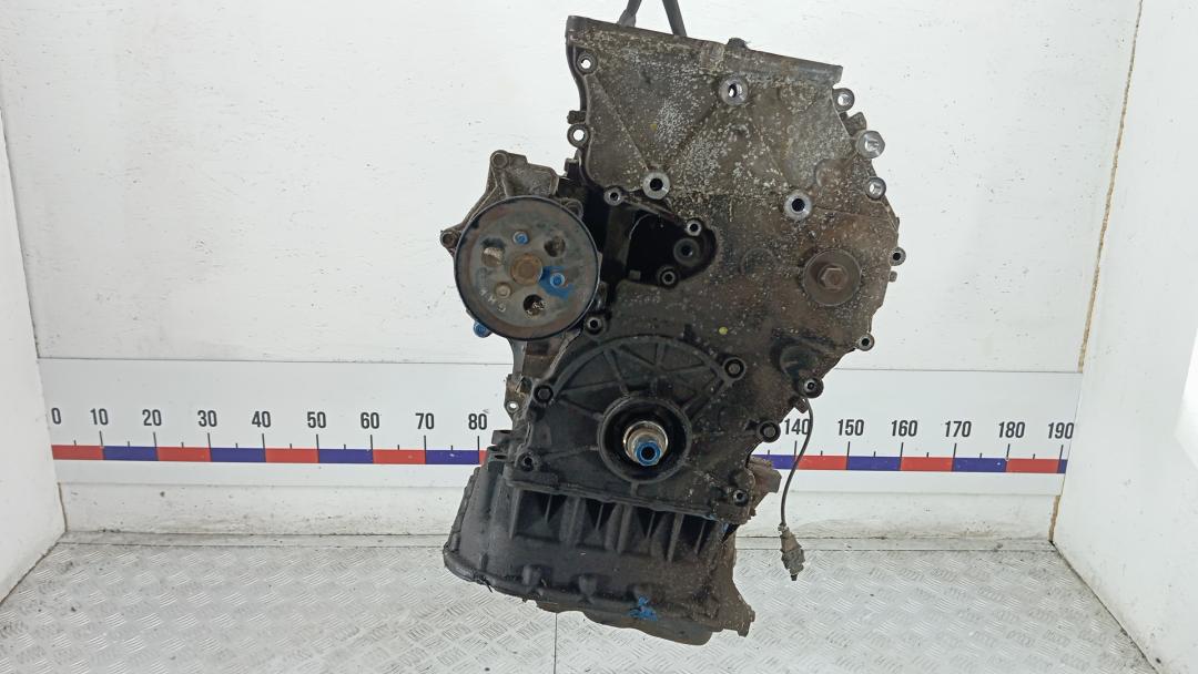 блок цилиндров Kia Sportage 3 поколение 2011, 2.0 л., дизель, МКПП, внедорожник 5 дв., 211002F000 - фото №1