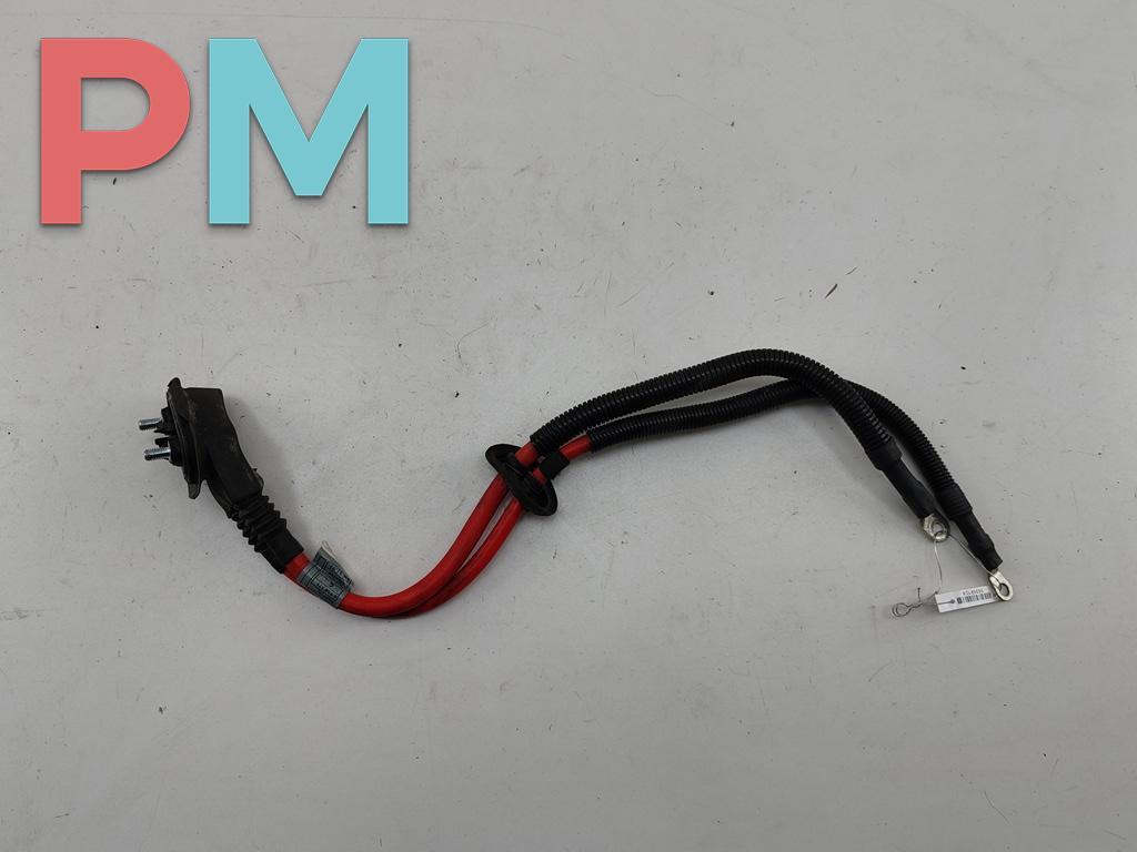 плюсовой провод аккумулятора BMW 7 серия E65/E66/E67 2003, 4.4 л., бензин, АКПП, серый, седан, 6904875 - фото №1
