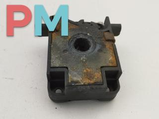 замок капота BMW 3 серия E46 2000, 1.9 л., бензин, МКПП, синий, седан, 8203859