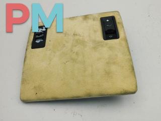 кнопка открывания люка BMW 3 серия E46 [рестайлинг] 2003, 2.0 л., дизель, МКПП, чёрный, седан, 6907288