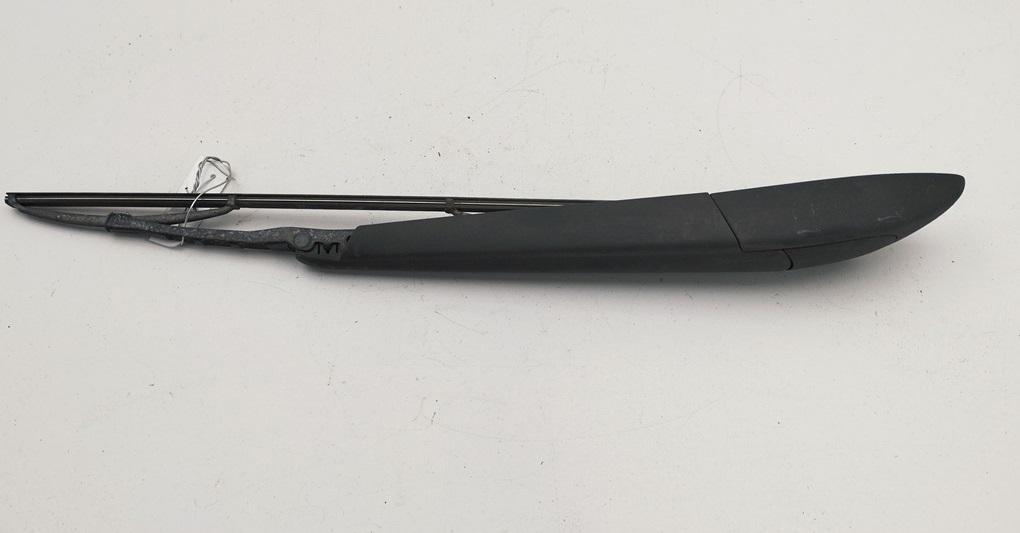 Щеткодержатель (поводок стеклоочистителя) задний Renault Laguna I 1999, 1.8 л., бензин, МКПП, серый, универсал, 7700831514