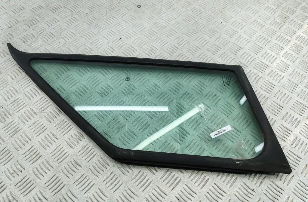 форточка передняя левая Mercedes-Benz Sprinter 2 поколение (W906) 2007, 2.2 л., дизель, МКПП, белый, микроавтобус, E943R-000016 - фото №1
