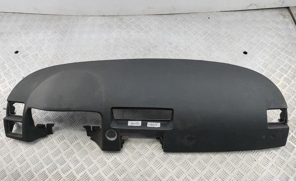 панель передняя салона (торпедо) Volvo C70 2008, 2.5 л., бензин, АКПП, серый, кабриолет, 30722599