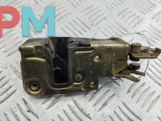 замок двери передней правой Volkswagen Transporter T4 1997, 2.4 л., дизель, МКПП, белый, микроавтобус, 701837016E