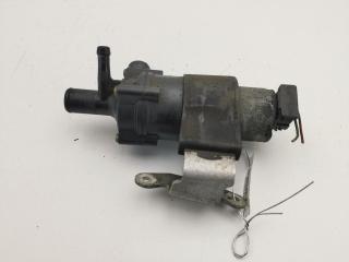 Насос водяной дополнительный Mercedes-Benz E-Класс W210/S210 1998, 2.4 л., бензин, 0018353564