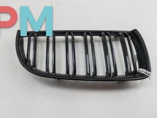 решетка радиатора BMW 3 серия E90/E91/E92/E93 2006, чёрный, седан