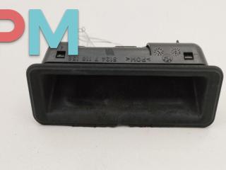 кнопка открытия багажника BMW 5 серия E60/E61 2006, 2.5 л., бензин, АКПП, чёрный, универсал, 7118158