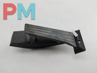 педаль BMW 5 серия E60/E61 2005, 2.5 л., бензин, МКПП, чёрный, универсал, 6766931