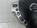 подушка безопасности водителя Nissan Qashqai 1 поколение 2008, 1.6 л., бензин, МКПП, внедорожник 5 дв. - фото №2
