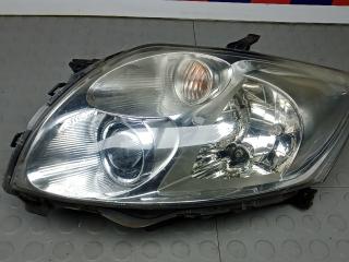 фара левая Toyota Auris 1 поколение 2008, 2.2 л., D-CAT, дизель, МКПП, хетчбэк 5 дв.