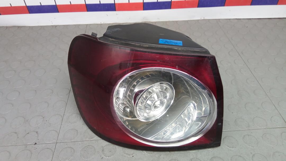 фонарь задний левый Volkswagen Golf Plus 2 поколение 2009, 1.9 л., дизель, МКПП, хетчбэк 5 дв. - фото №1