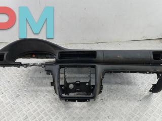панель передняя салона (торпедо) Volkswagen Passat B5 1997, 2.3 л., бензин, МКПП, зелёный, седан, 3B1857181