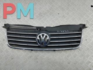 решетка радиатора Volkswagen Passat B5 [рестайлинг] 2001, чёрный, универсал, 3B0853851K