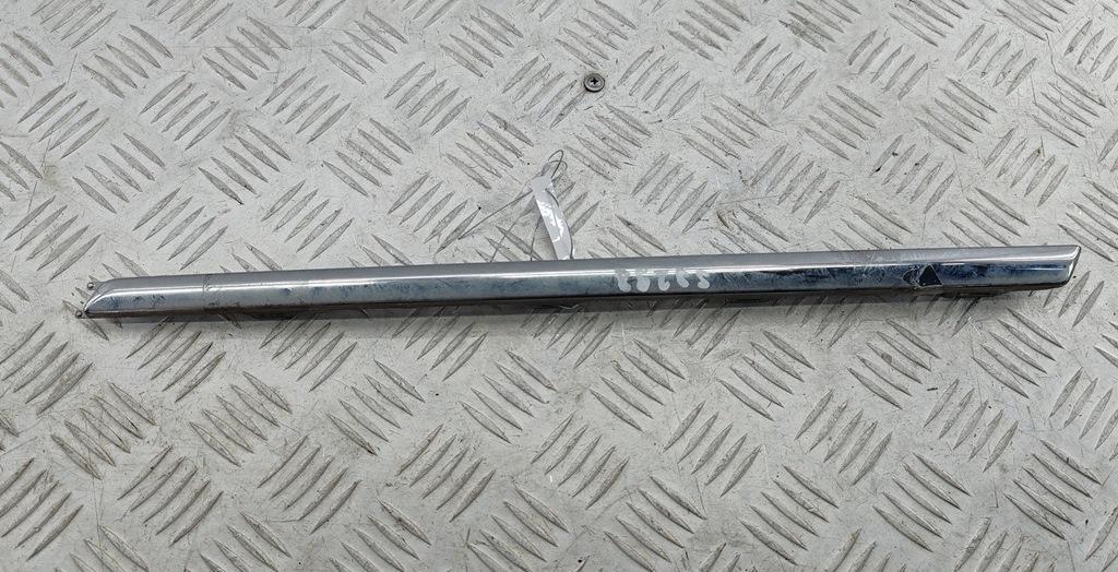 молдинг заднего бампера Volkswagen Passat B6 2005, 2.0 л., бензин, АКПП, чёрный, универсал, 3C9807460A - фото №1