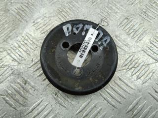 шкив помпы Volkswagen Passat B5 1997, 2.3 л., бензин, МКПП, зелёный, седан, 071121031