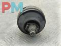 подушка крепления двигателя Volkswagen Passat B5 1997, 2.3 л., бензин, МКПП, зелёный, седан - фото №2