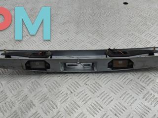 накладка подсветки номера Ford Mondeo 3 поколение 2001, 1.8 л., бензин, МКПП, серый, универсал, 1S71N43400A