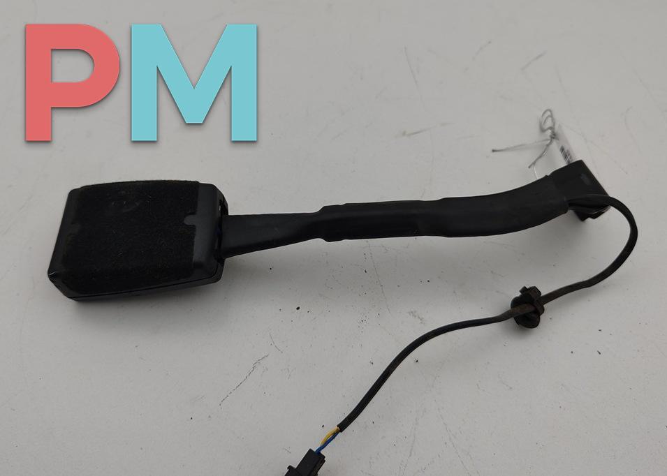 замок ремня безопасности Volkswagen Passat B6 2007, 2.0 л., дизель, АКПП, чёрный, универсал, 1K3857755AG - фото №1