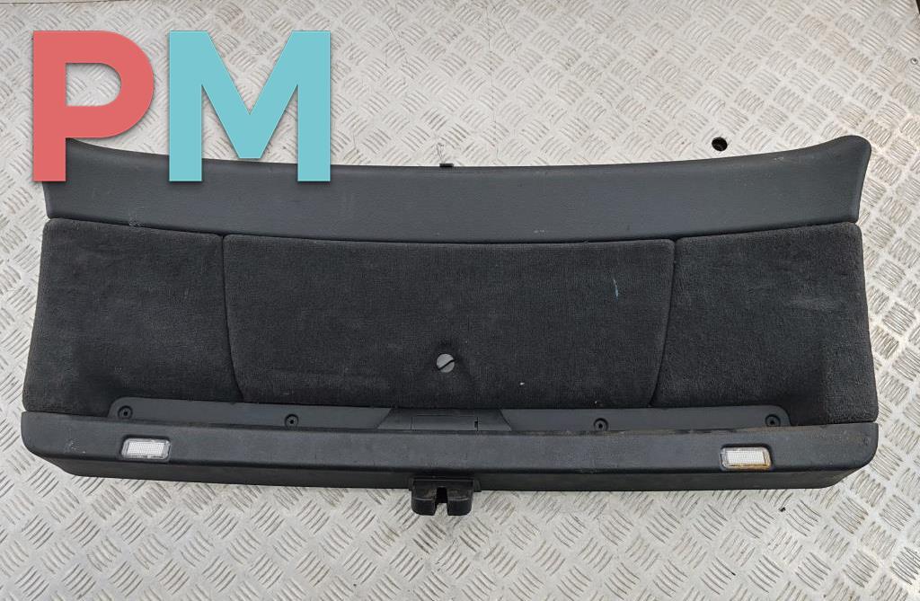 обшивка крышки багажника Audi A6 4F/C6 2006, 2.7 л., дизель, МКПП, чёрный, универсал, 4F9867979, 4F9861196 - фото №1