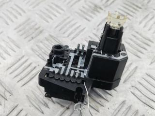 Плата фонаря заднего правого Audi A6 4F/C6 2006, 2.7 л., дизель, МКПП, чёрный, универсал, 89037104