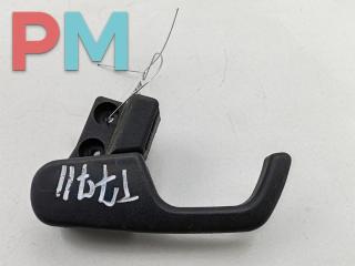 ручка открывания капота Volkswagen Passat B4 1995, 1.8 л., бензин, МКПП, красный, универсал, 3A1823533