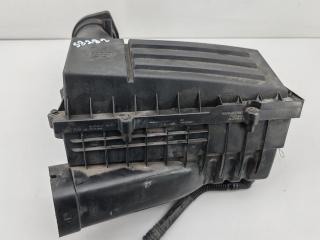 корпус воздушного фильтра Volkswagen Passat B6 2007, 2.0 л., дизель, АКПП, чёрный, универсал, 3C0129607AS