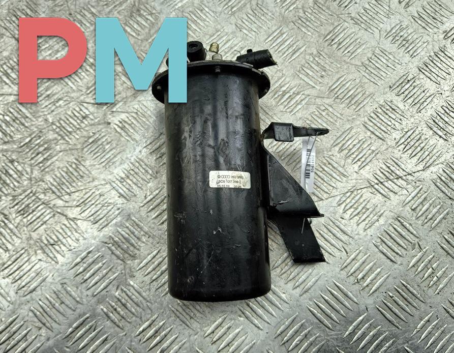 корпус топливного фильтра Volkswagen Passat B6 2008, 2.0 л., дизель, 3C0127400C - фото №1
