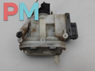 активатор (привод) замка двери Volkswagen Passat B4 1995, 1.8 л., бензин, МКПП, красный, универсал, 3A0862153B