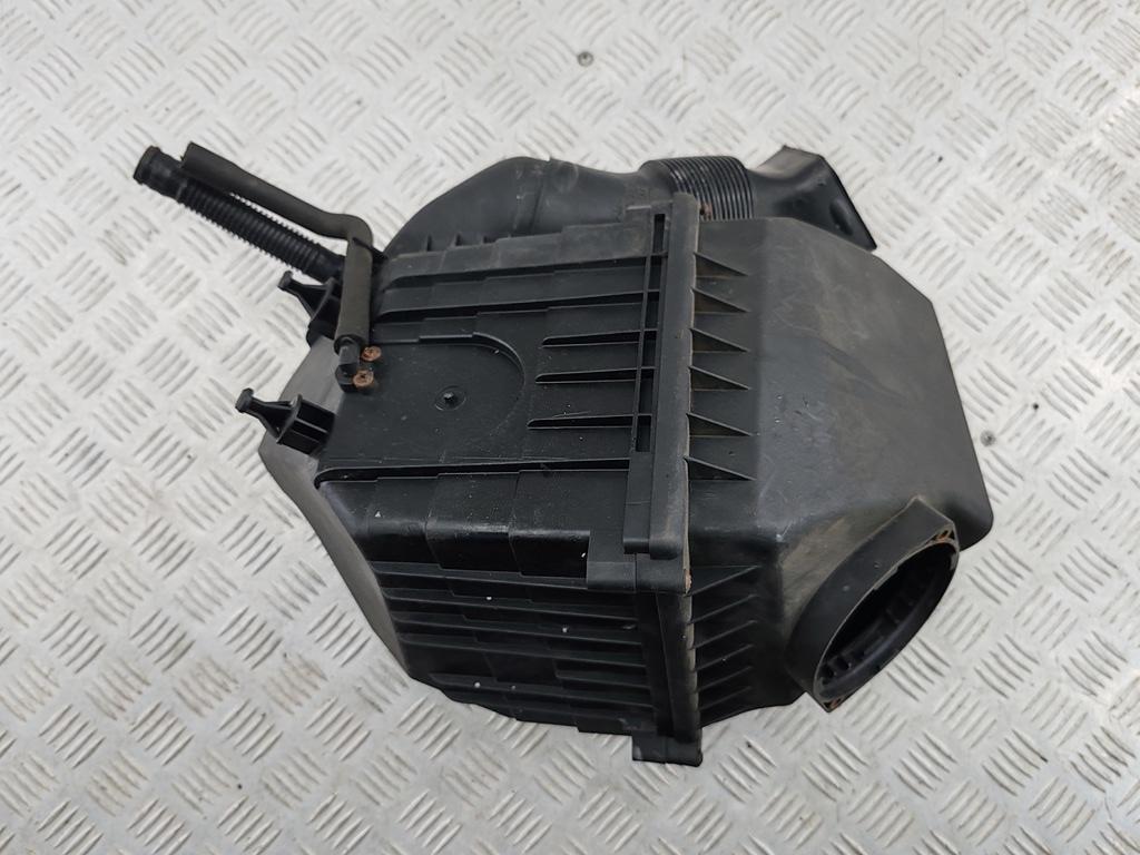 корпус воздушного фильтра Volkswagen Phaeton 2005, 3.0 л., дизель, АКПП, серый, седан, 3D0129617