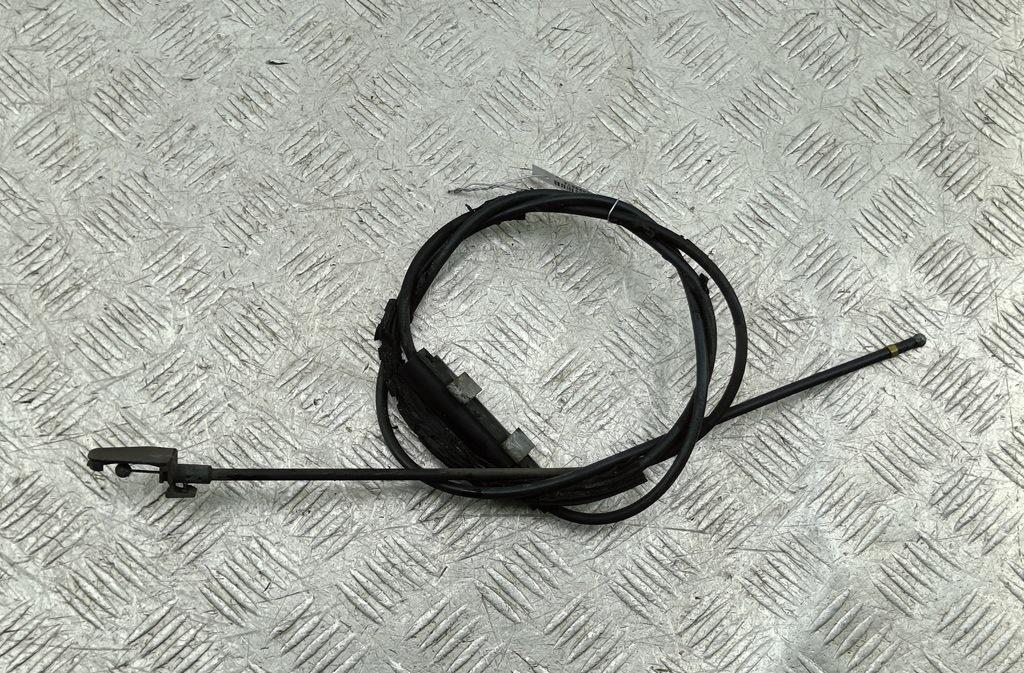 трос капота Volkswagen Passat B6 2009, 2.0 л., дизель, АКПП, серый, универсал, 3C1823531
