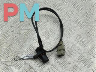 датчик коленвала Volkswagen Passat B5 1997, 2.3 л., бензин, МКПП, зелёный, седан, 078906433