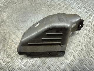 тепловой экран глушителя Volkswagen Passat B5 1997, 2.3 л., бензин, МКПП, зелёный, седан