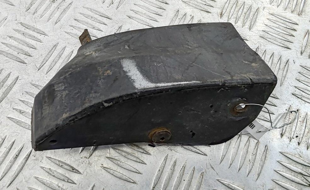 заглушка порога Volkswagen Passat B5 1997, 1.6 л., бензин, МКПП, серый, седан, 3B0853897A
