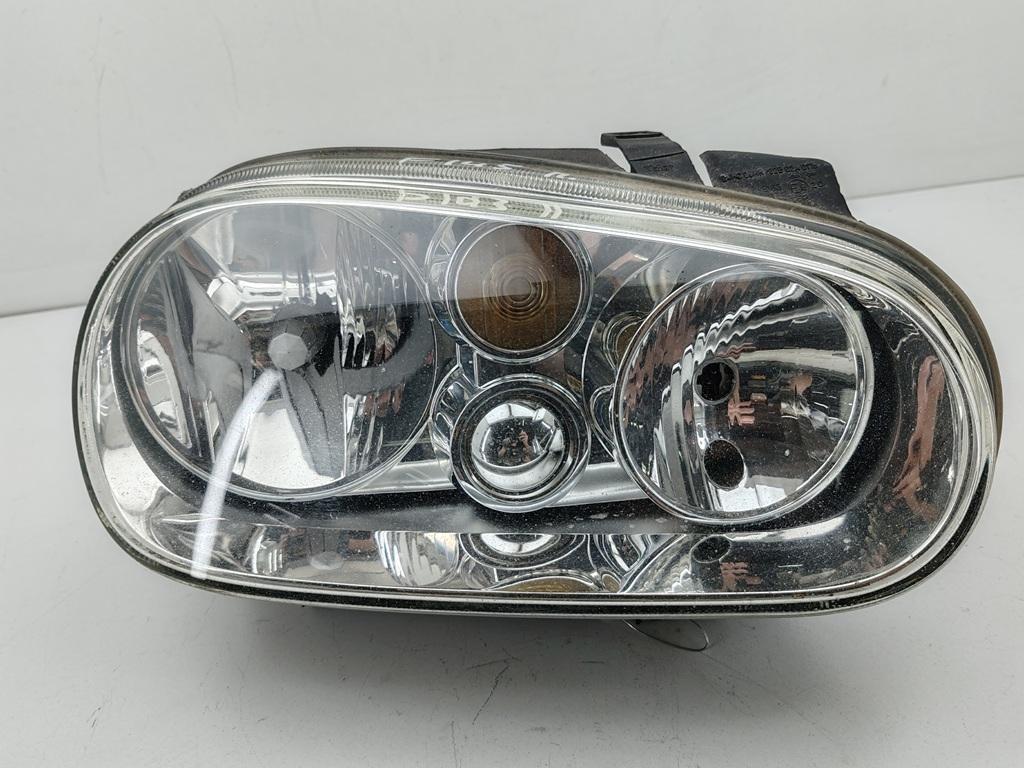 фара правая Volkswagen Golf 4 поколение 2002, 1.4 л., бензин, МКПП, синий, хетчбэк 3 дв., 1J1941016B - фото №1