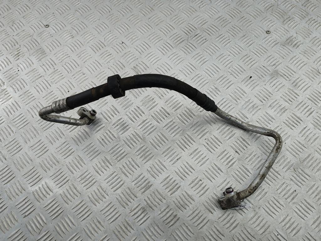 трубка кондиционера Volkswagen Passat B6 2007, 2.0 л., дизель, МКПП, синий, универсал, 3C0820721R - фото №1