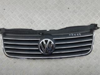 решетка радиатора Volkswagen Passat B5 [рестайлинг] 2002, чёрный, универсал, 3B0853651