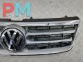 решетка радиатора Volkswagen Touareg 1 поколение 2005, чёрный, внедорожник 5 дв. - фото №3