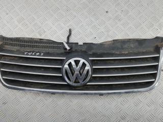решетка радиатора Volkswagen Passat B5 [рестайлинг] 2001, синий, универсал, 3B0853651