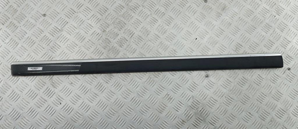 молдинг двери передней левой Volkswagen Sharan 2004, 2.8 л., бензин, МКПП, чёрный, минивэн, 7M3853505B