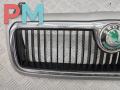решетка радиатора Skoda Octavia mk1 (A4 1U) 2000, серый, хетчбэк 5 дв., 1U0853651 - фото №2